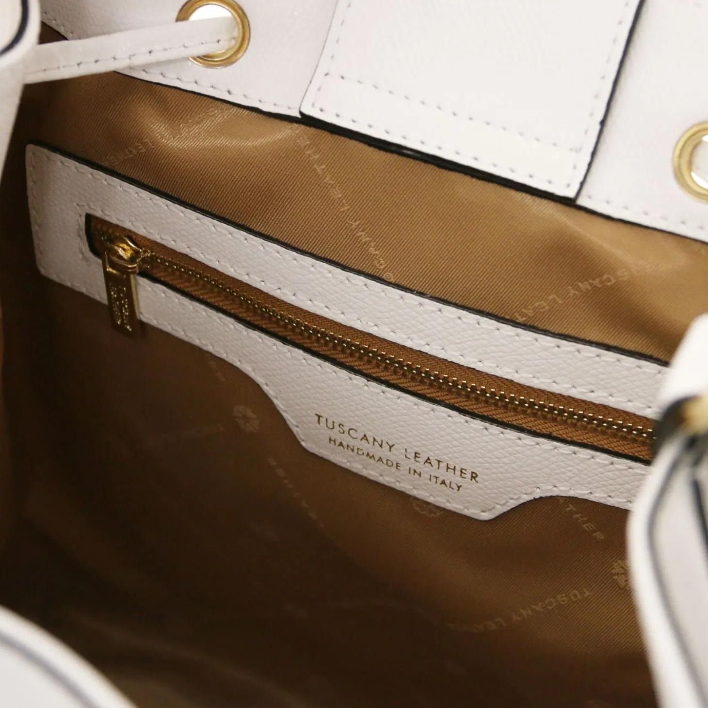 Leather Bucket bag